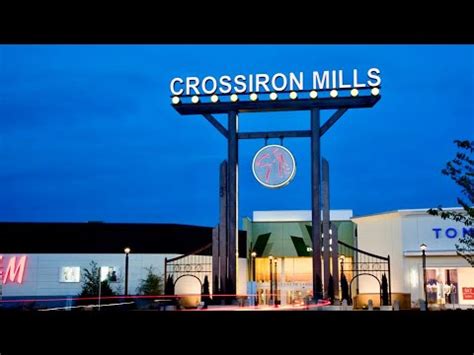 Cleo crossiron mills photos  Completed in August 2009, [1] the mall is the largest single-level